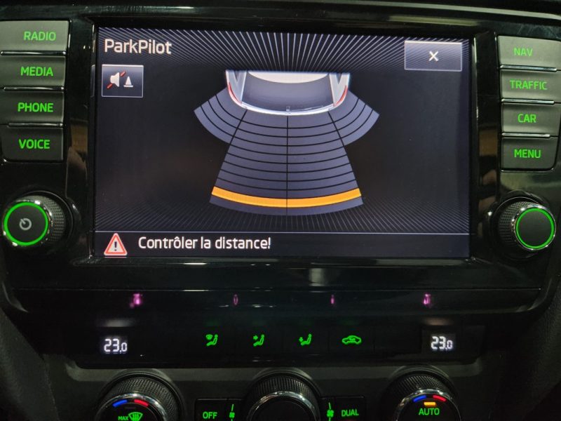 SKODA OCTAVIA RS COMBI 2.0 TDI DSG RS*PANO*19P*XENON*GPS*