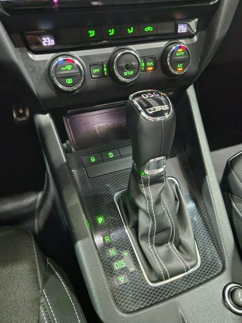SKODA OCTAVIA RS COMBI 2.0 TDI DSG RS*PANO*19P*XENON*GPS*