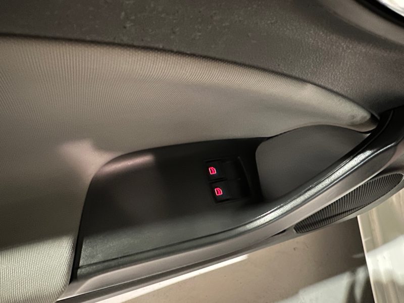 SEAT IBIZA IV 1.2 TSI 90CH SC MY CANAL 