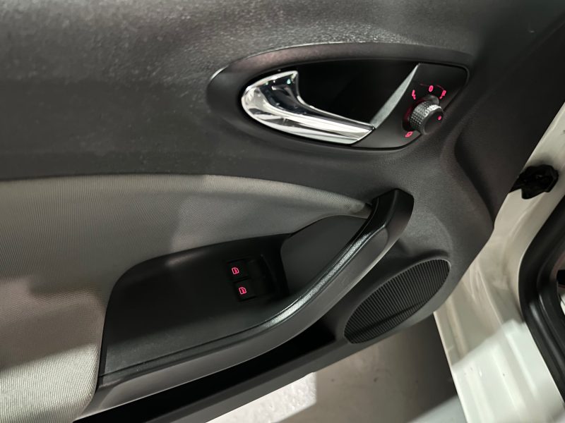 SEAT IBIZA IV 1.2 TSI 90CH SC MY CANAL 