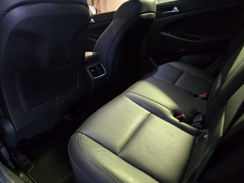 HYUNDAI TUCSON 3 Ph2 EXCLUSIVE 1.6 CRDI 136Cv-BVA7-CARPLAY-ENTRETIEN ET REVISION OK-TOIT OUVRANT