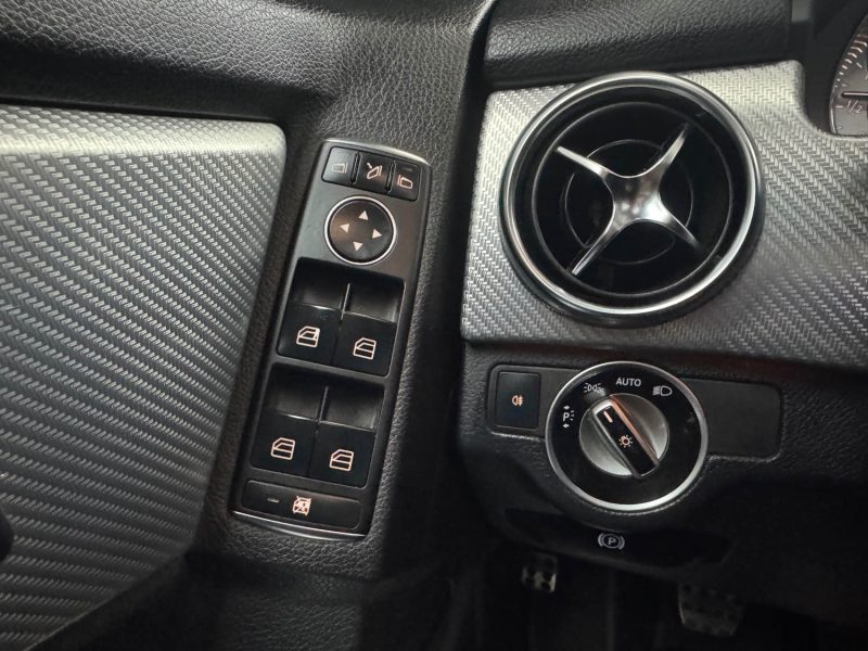 MERCEDES GLK GARANTIE 12 MOIS 200 CDI 143ch BlueEFFICIENCY FASCINATION FULL HISTORIQUE COMPLET 