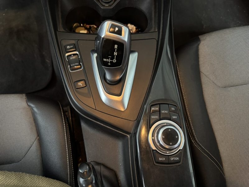 BMW SERIE 1 118D F20 143cv - URBAN LIFE - BVA - CHAINE DE DISTRIBUTION NEUVE