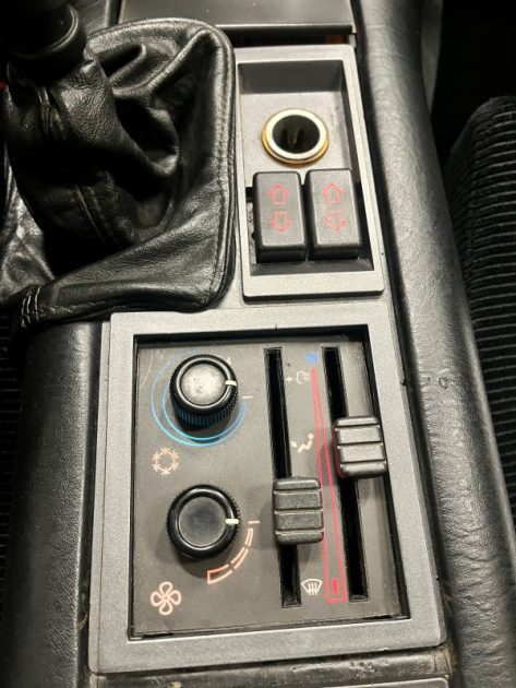 RENAULT Alpine GTA Coupé 2.5 V6 Turbo 200ch BVM