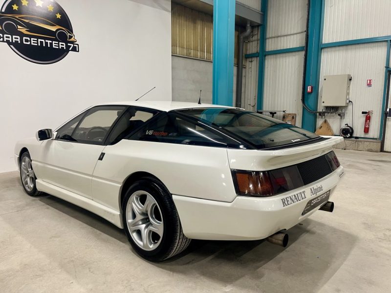 RENAULT Alpine GTA Coupé 2.5 V6 Turbo 200ch BVM