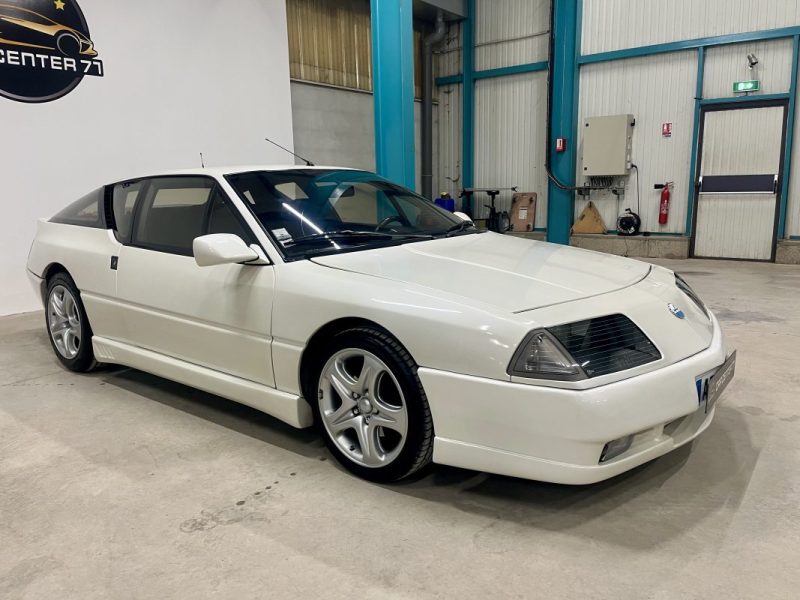 RENAULT Alpine GTA Coupé 2.5 V6 Turbo 200ch BVM