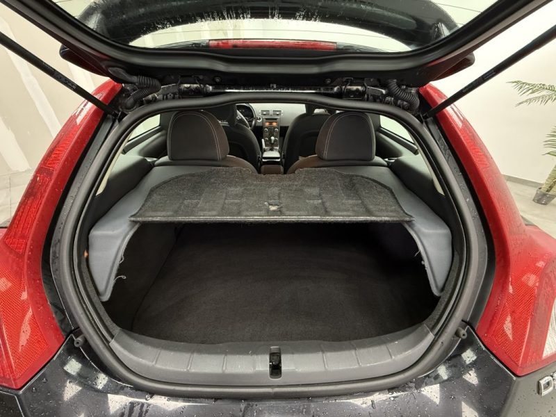 VOLVO C30 D2 115CV R-DESIGN 