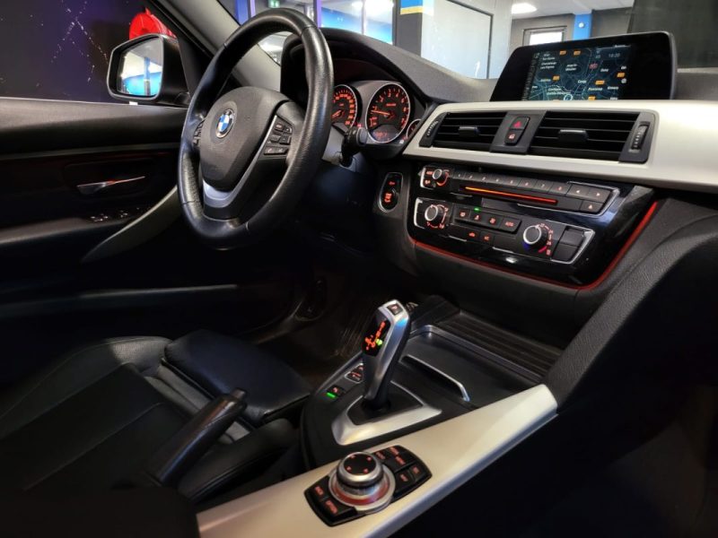 BMW SERIE 3 320I 184cv LOUNGE PLUS+ / TOIT OUVRANT / CUIR / SUIVI COMPLET D'ENTRETIEN