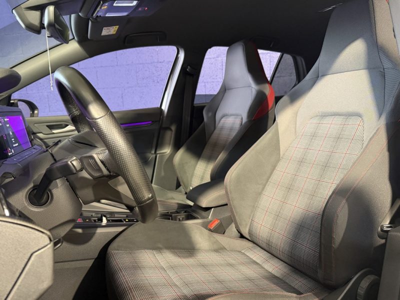 VOLKSWAGEN GOLF 8 GTI 2.0 TSI 245cv DSG7 - Sièges chauffants - ACC DCC - AUTO PILOTE -31 000 klm 