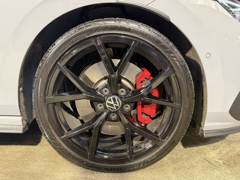 VOLKSWAGEN GOLF 8 GTI 2.0 TSI 245cv DSG7 - Sièges chauffants - ACC DCC - AUTO PILOTE -31 000 klm 