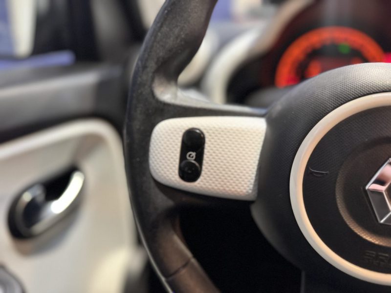 RENAULT TWINGO 1.0 70 ch LIMITED / SUIVI D ENTRETIEN COMPLET