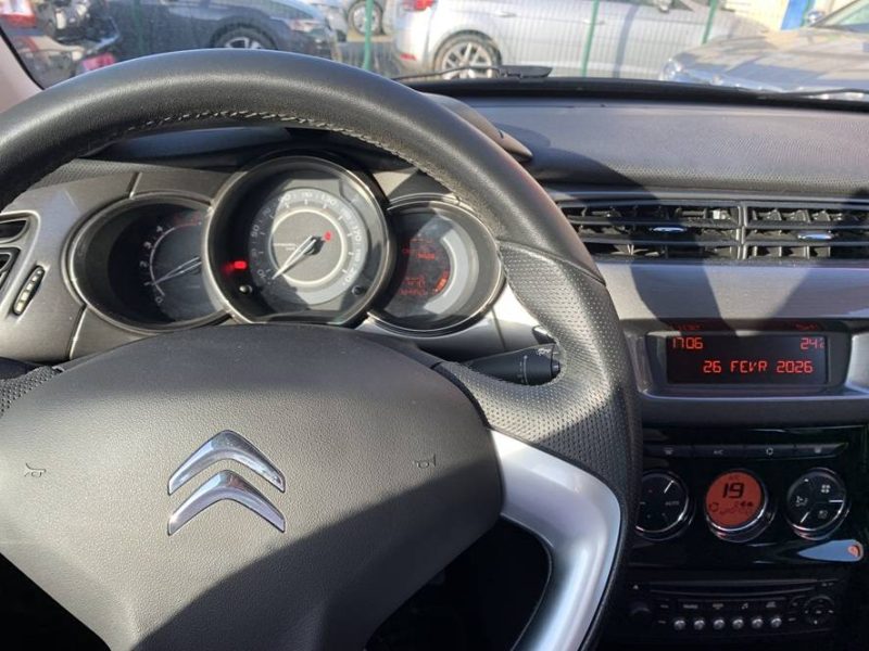 CITROEN C3 1.6 E-HDI90 II EXCLUSIVE 2012