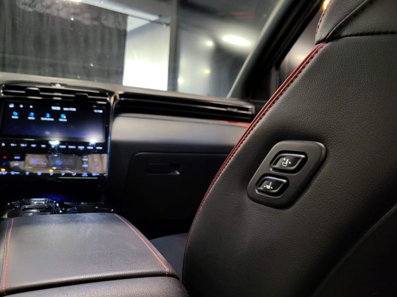 HYUNDAI TUCSON N LINE 1.6 T-GDI 265 ch / TOIT OUVRANT + SIEGES CHAUFFANTS ET CLIMATISES / 