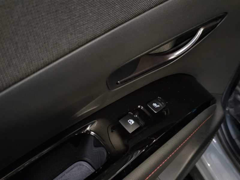 HYUNDAI TUCSON N LINE 1.6 T-GDI 265 ch / TOIT OUVRANT + SIEGES CHAUFFANTS ET CLIMATISES / 