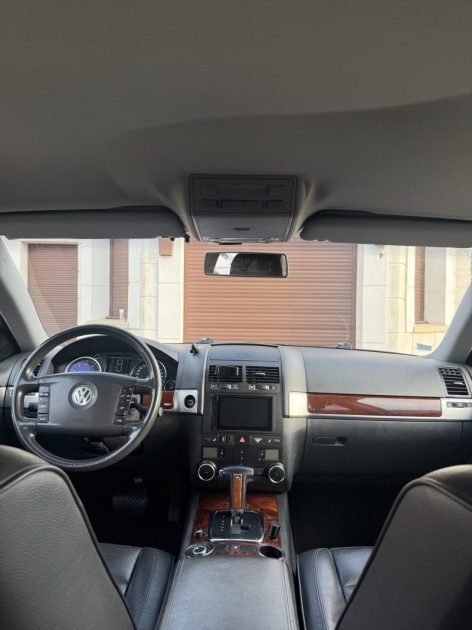 VOLKSWAGEN TOUAREG 3.2 V6 DSG 4MOTION 220CH / SIÈGES CHAUFFANTS / SIÈGES ÉLECTRIQUES / ÉTHANOL