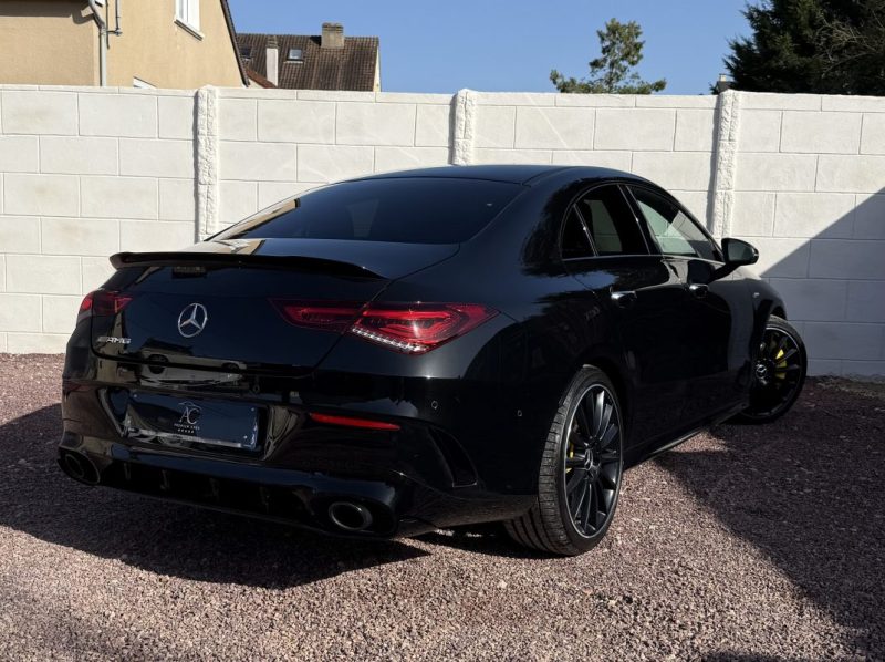 MERCEDES CLASSE CLA 35 AMG 4MATIC BVA 7G-DCT Speedshift 306ch / SIÈGES ÉLECTRIQUES CHAUFFANTS 