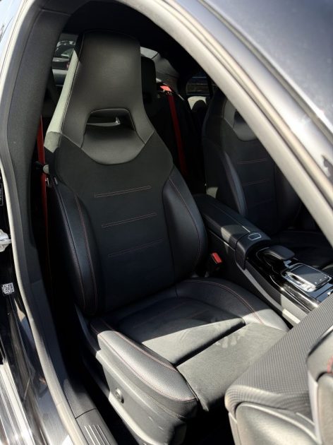MERCEDES CLASSE CLA 35 AMG 4MATIC BVA 7G-DCT Speedshift 306ch / SIÈGES ÉLECTRIQUES CHAUFFANTS 
