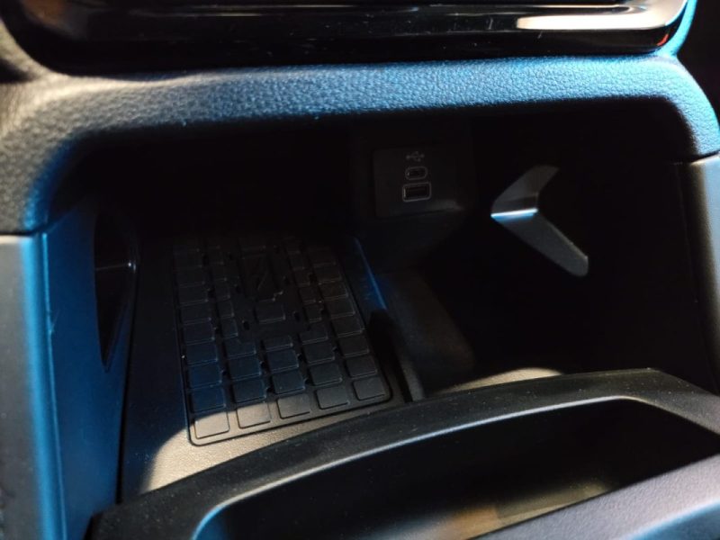 FORD RANGER 3.0 V6 292ch DOUBLE CABINE RAPTOR B&O / SIEGES ELECTRIQUES ET CHAUFFANTS / ATTELAGE