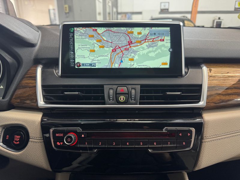 BMW SERIE 2 GRAND TOURER 220DA XDRIVE 190ch LUXURY 7 PLACES GARANTIE 12 MOIS HISTORIQUE COMPLET 