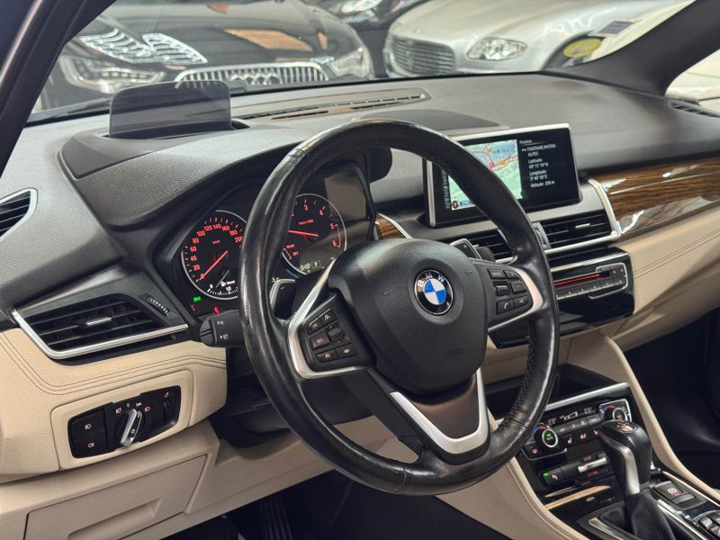 BMW SERIE 2 GRAND TOURER 220DA XDRIVE 190ch LUXURY 7 PLACES GARANTIE 12 MOIS HISTORIQUE COMPLET 