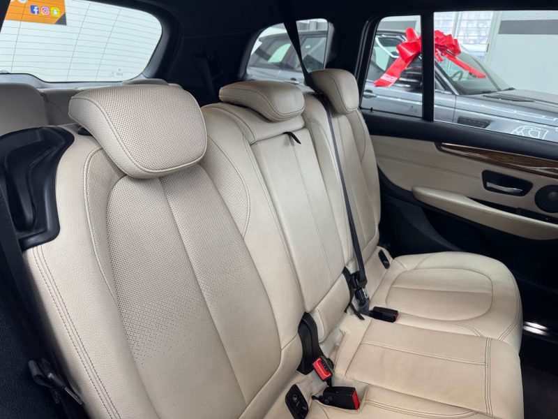 BMW SERIE 2 GRAND TOURER 220DA XDRIVE 190ch LUXURY 7 PLACES GARANTIE 12 MOIS HISTORIQUE COMPLET 