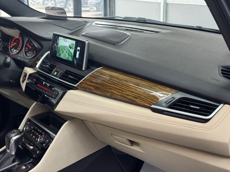 BMW SERIE 2 GRAND TOURER 220DA XDRIVE 190ch LUXURY 7 PLACES GARANTIE 12 MOIS HISTORIQUE COMPLET 