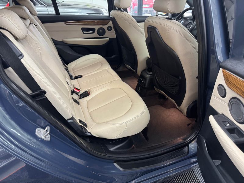BMW SERIE 2 GRAND TOURER 220DA XDRIVE 190ch LUXURY 7 PLACES GARANTIE 12 MOIS HISTORIQUE COMPLET 