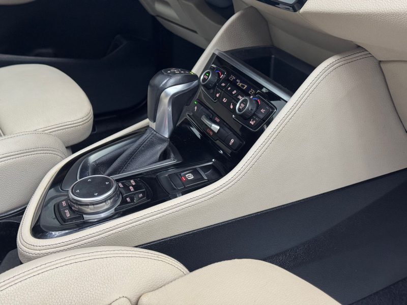 BMW SERIE 2 GRAND TOURER 220DA XDRIVE 190ch LUXURY 7 PLACES GARANTIE 12 MOIS HISTORIQUE COMPLET 