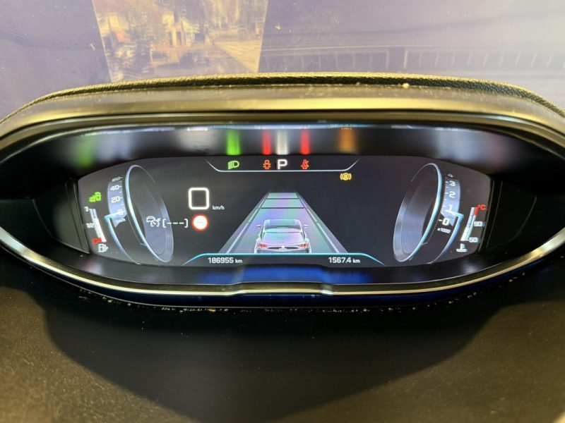 PEUGEOT 3008 II 1.5 BLUE HDI 131CV ALLURE BUSINESS / DISTRIB OK