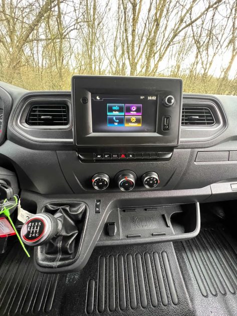 RENAULT MASTER FRIGORIFIQUE F3500 L2H2 DCI 135 CONFORT 2025