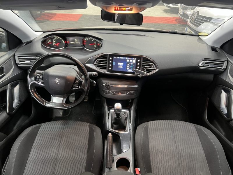 Peugeot 308 1.6 BlueHDI 120ch Business Pack | 2014 | 158 000 KM