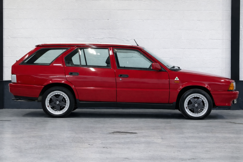 Alfa Roméo 33 Sport Wagon Quadrifoglio Verde | Boxer | En stock