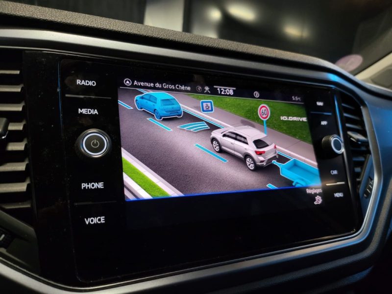 VOLKSWAGEN T-ROC 1.5 TSi EVO 150cv Active / VIRTUAL COCKPIT / ATTELAGE / APPLE CARPLAY / INDUCTION 