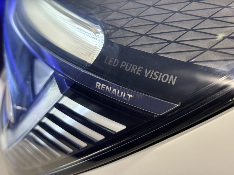 RENAULT CLIO V 1.5 BLUE DCI 115CH INITIALE PARIS / DISTRIBUTION RECENTE / ENTRETIEN RENAULT COMPLET