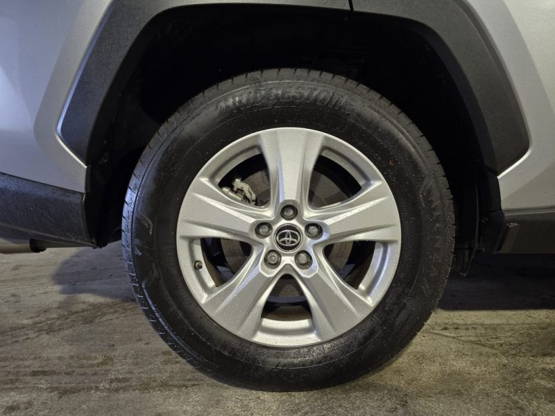 TOYOTA RAV4 HYBRIDE MY20 222Cv DYNAMIC AWD - 1ERE MAIN - ENTRETIEN COMPLET TOYOTA - CARPLAY - CT OK