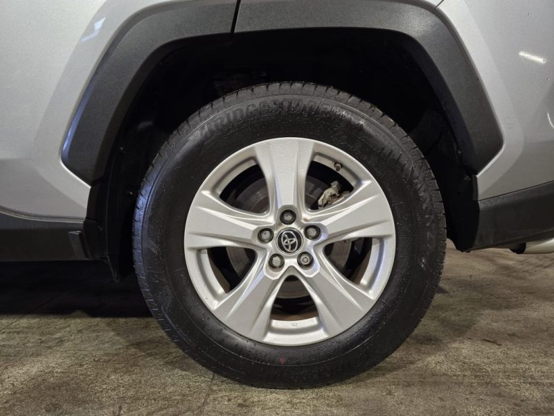 TOYOTA RAV4 HYBRIDE MY20 222Cv DYNAMIC AWD - 1ERE MAIN - ENTRETIEN COMPLET TOYOTA - CARPLAY - CT OK