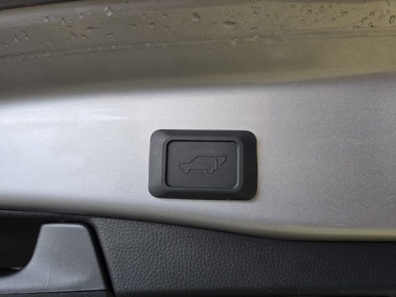 TOYOTA RAV4 HYBRIDE MY20 222Cv DYNAMIC AWD - 1ERE MAIN - ENTRETIEN COMPLET TOYOTA - CARPLAY - CT OK