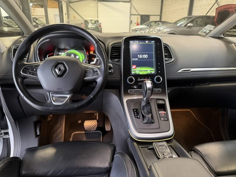 RENAULT GRAND SCENIC 1.6 DCI 160CH 