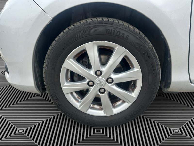 TOYOTA YARIS 69 VVT-I DYNAMIC 5 P