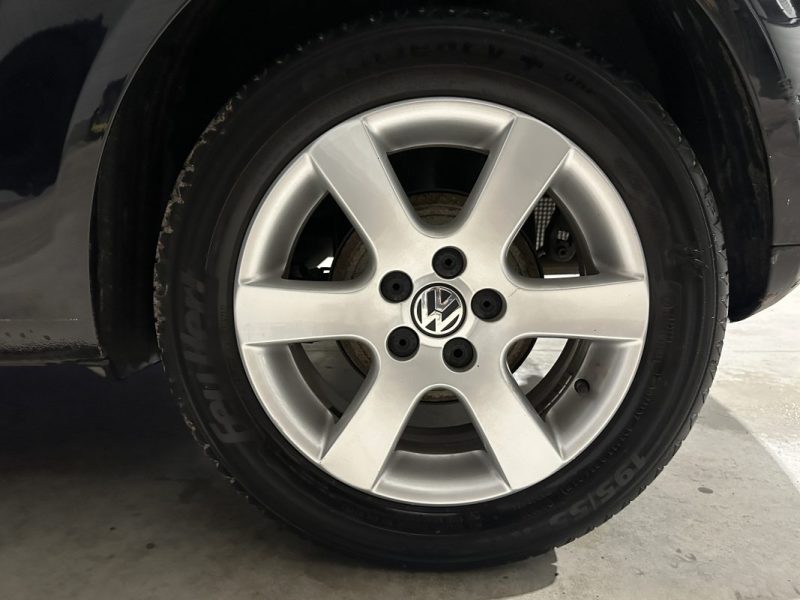 VOLKSWAGEN  POLO 1.2i 70cv phase 2 BVM CONFORT LINE / CLIM /  2007