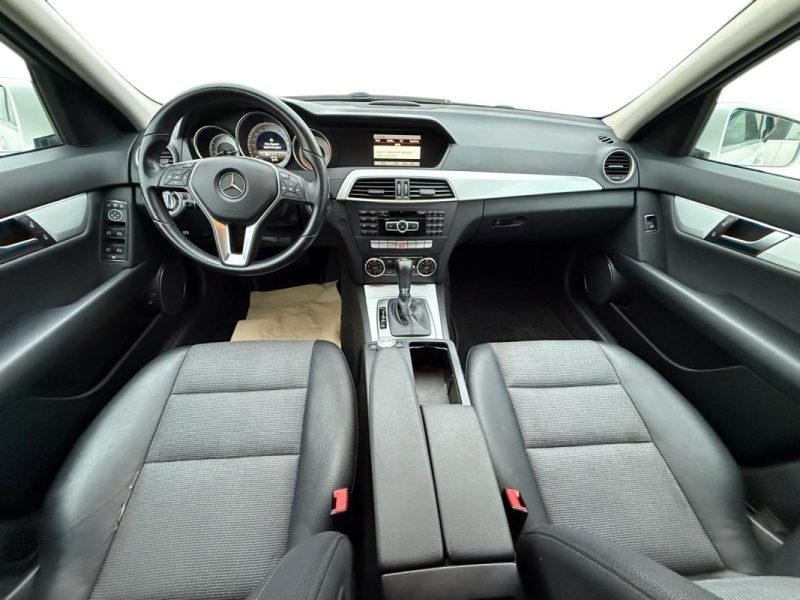 MERCEDES  CLASSE C 200 CDI 136CH PHASE II BOITE AUTO 1er MAIN