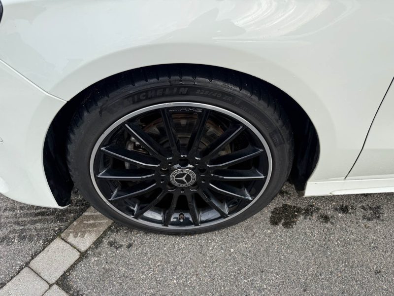 MERCEDES CLASSE A 200 156CH FASCINATION AMG FULLS OPTIONS GARANTIE 