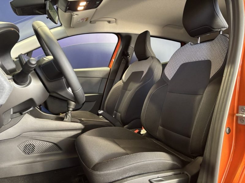 RENAULT CLIO 1.0 TCE 90 GÉNÉRATION-25 ÉDITION LIMITÉE / PREMIÈRE MAIN / CARPLAY