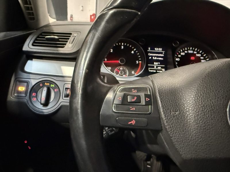 VOLKSWAGEN PASSAT 2.0 TDI 110 BVM / Suivi d'entretien / Kit distribution