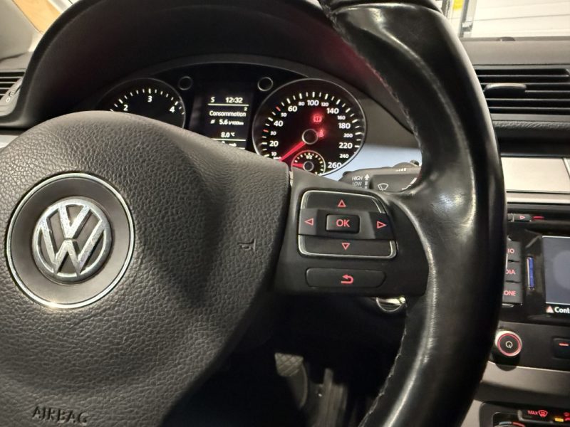 VOLKSWAGEN PASSAT 2.0 TDI 110 BVM / Suivi d'entretien / Kit distribution