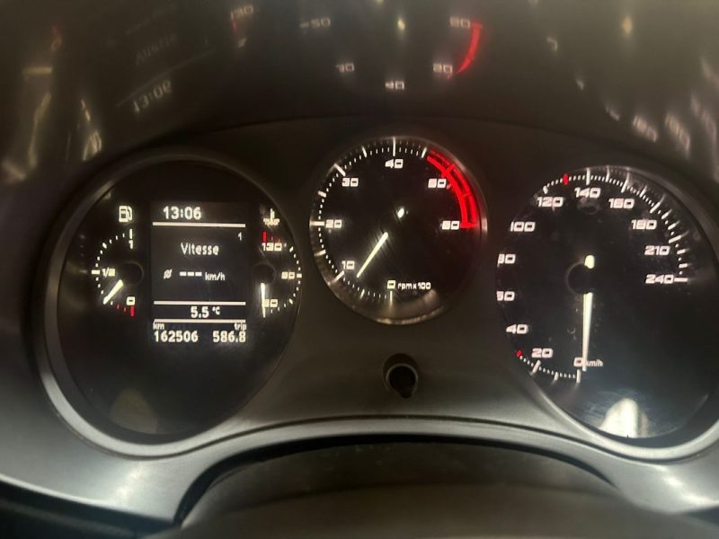 SEAT LEON 1.6 TDI STYLE ECOMOTIVE 105 CV 2011