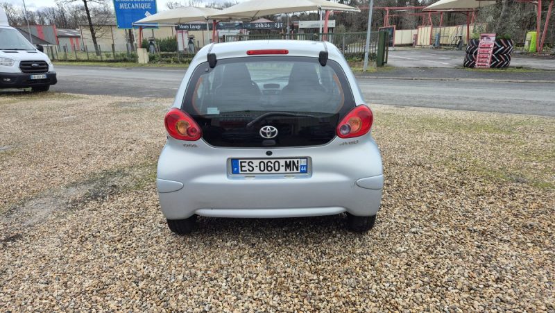 TOYOTA AYGO 1.0 VVT-I 68 ch UP