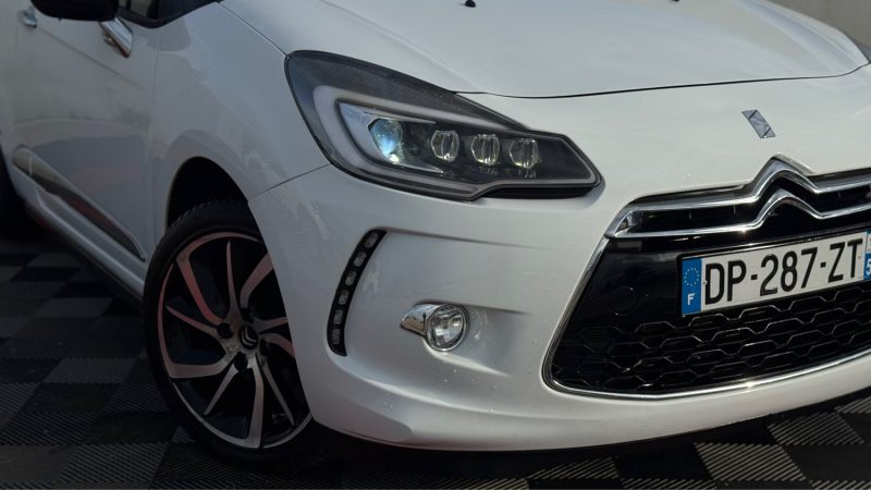 CITROEN DS3 DS3 1.2 E THP PRTHC 110CH SO IRRÉSISTIBLE PREMIERE MAINS 