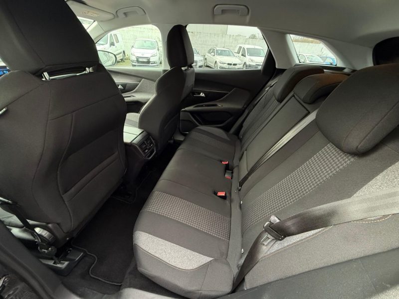 PEUGEOT 3008 1.5 BLUE HDI 131CV BVA