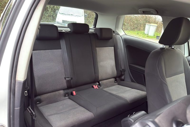 VOLKSWAGEN GOLF VII 1.6 TDI 105ch Confortline - Garantie